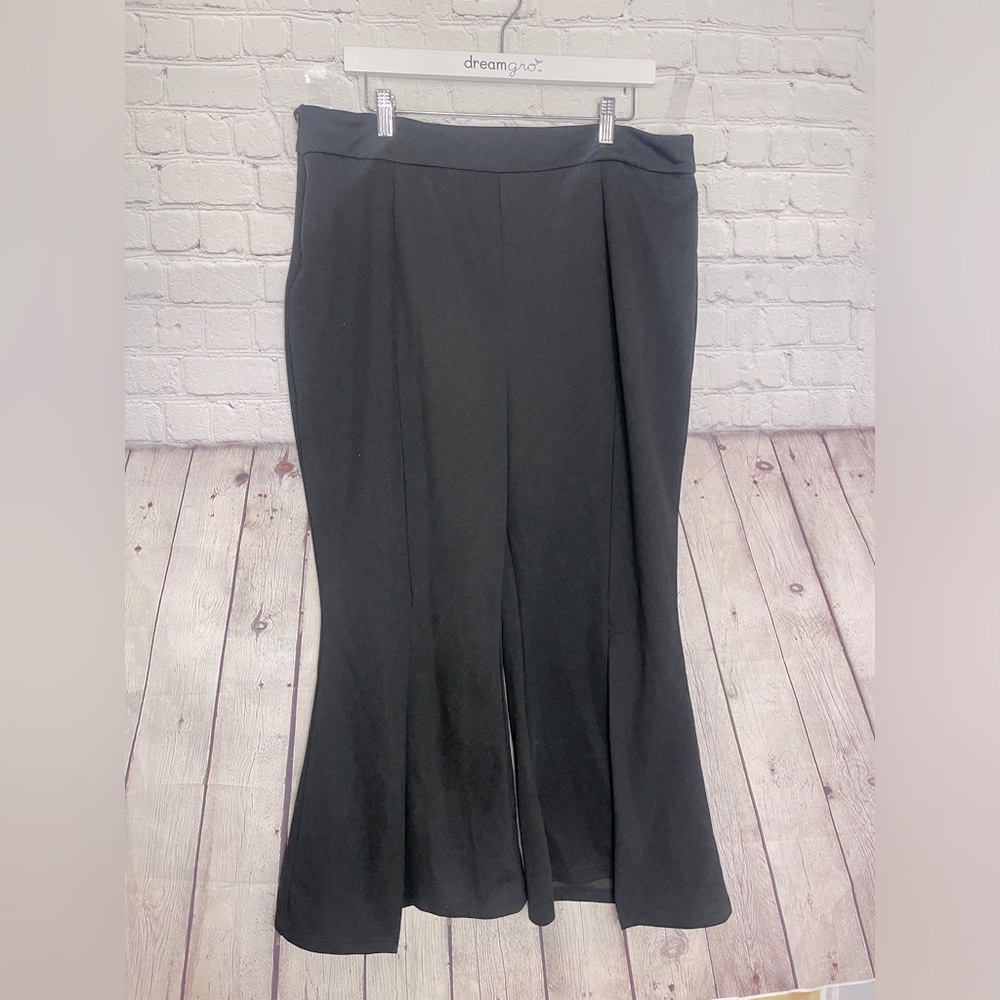 Shein curve bell bottom pants with slits Black 3XL